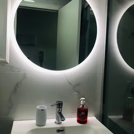 아파트 Cozy One Bedroom 또레비에하